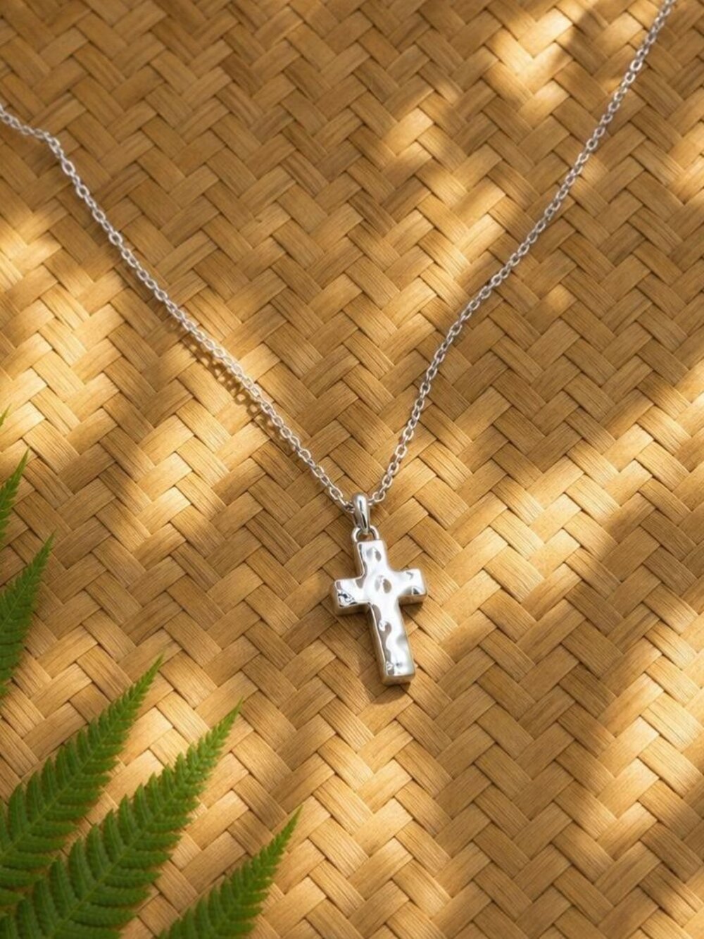 Kendra Scott Cross Silver Pendant Necklace, 19" Chain - Picture 2 of 2